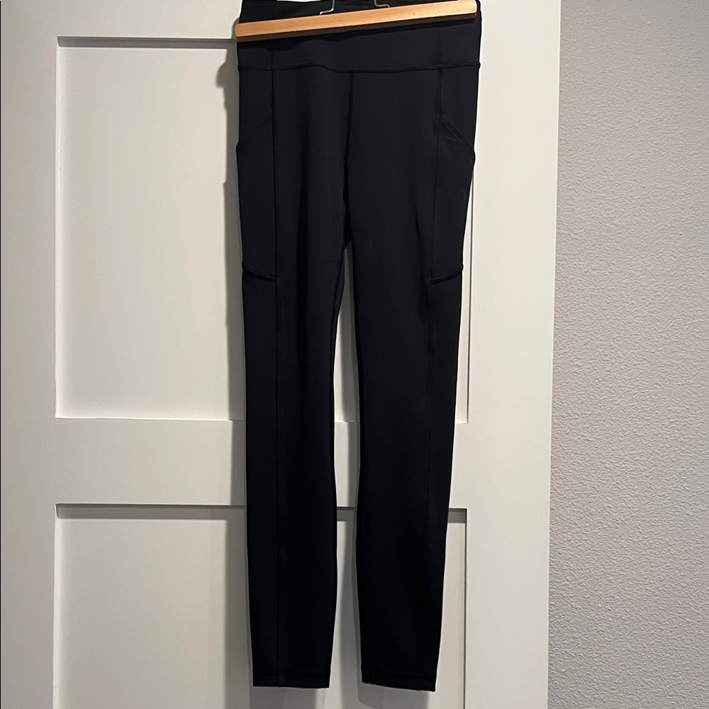 Lululemon black leggings size 4 like new